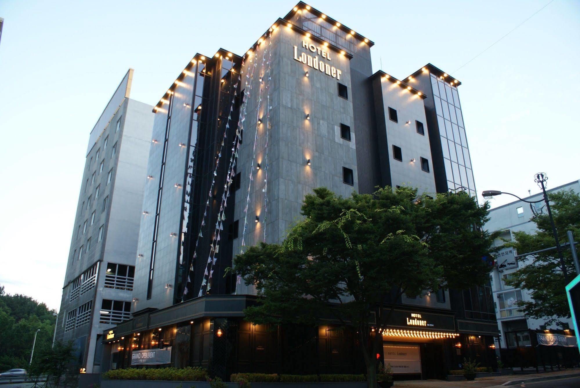 Hotel Londoner Gimhae Exterior photo